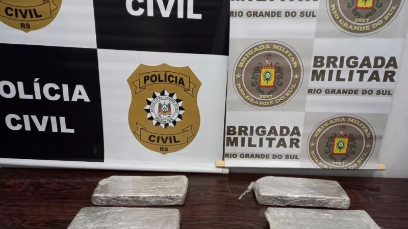 Brigada Militar em operação conjunta com a Polícia Civil prendem um homem por tráfico de drogas em Três Passos