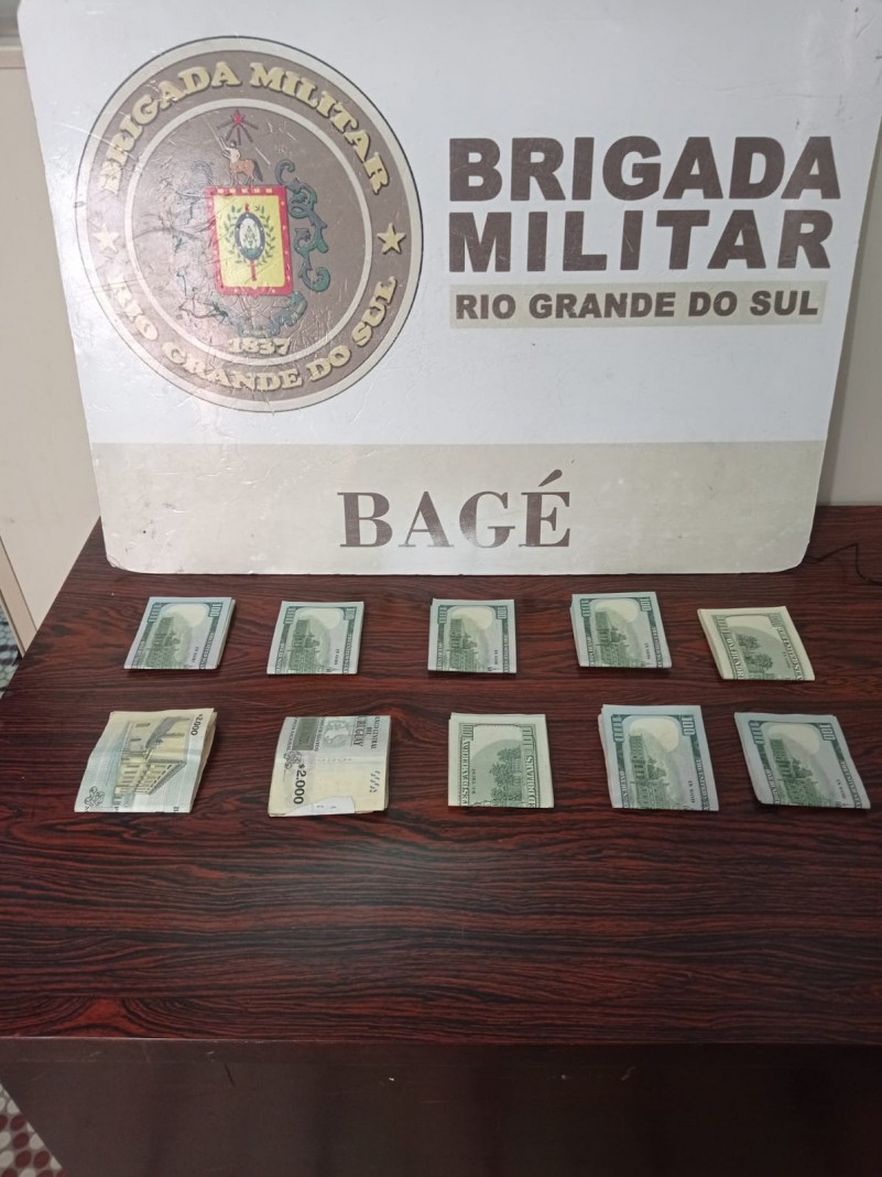 Notas de dinheiro apreendidas