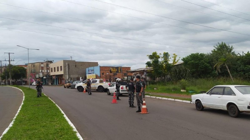 Canoas policiamento