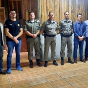 Oficiais da BM e Delegados da Região