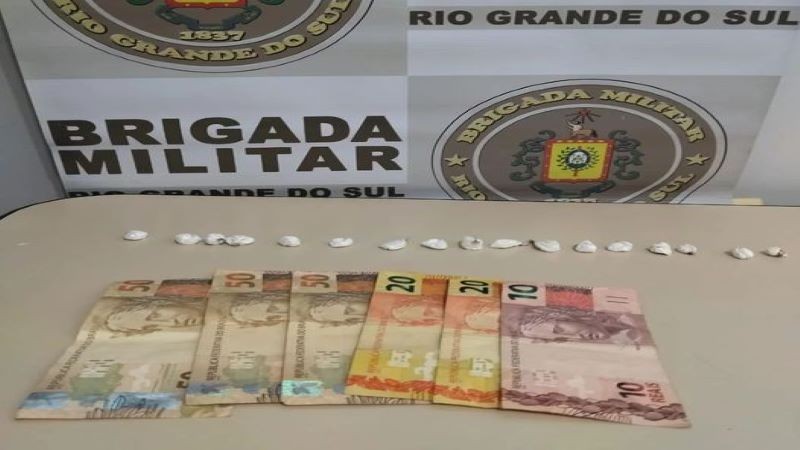 Brigada Militar prende jovem por tráfico de drogas em Três Passos