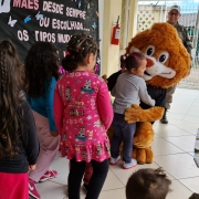 21ºBPM participa de semana das profissões em escola de educação infantil na Restinga 