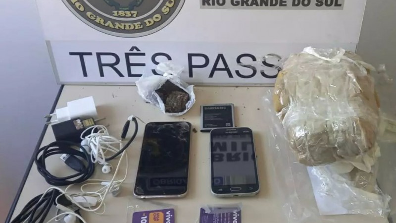 Brigada Militar prende homem por tr&aacute;fico de drogas ap&oacute;s arremesso de objetos para o interior do Pres&iacute;dio em Tr&ecirc;s Passos