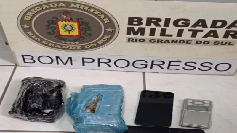 Brigada Militar prende dois homens por tr&aacute;fico de drogas em Tr&ecirc;s Passos