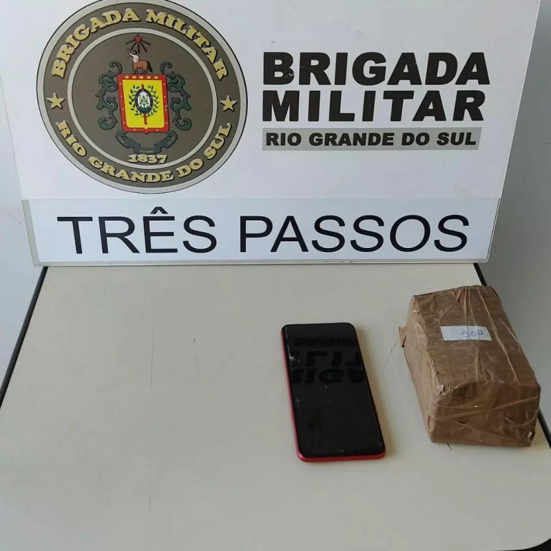 Brigada Militar prende dois homens por tráfico de drogas em Três Passos na segunda feira