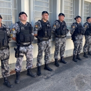 policias perfilados