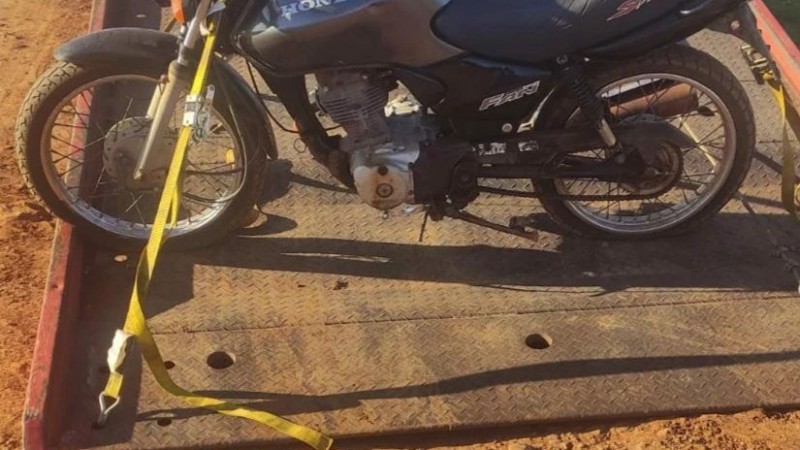 Brigada Militar recupera ve&iacute;culo furtado e prende homem por recepta&ccedil;&atilde;o em Tenente Portela