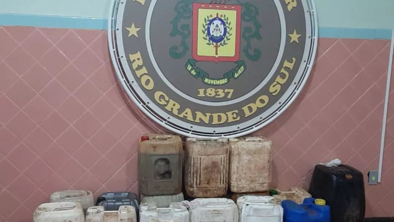 Brigada Militar apreende combust&iacute;vel de origem estrangeira em Tiradentes do Sul