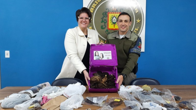 As mechas de cabelo foram arrecadados durante a campanha “Cabelos de Aço”.