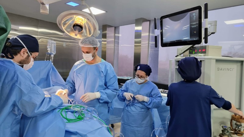 Centésima cirurgia robótica