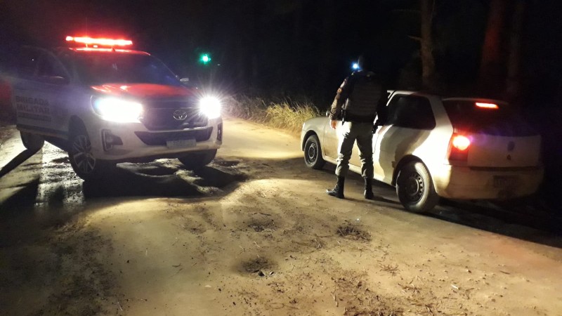 8º BPM patrulha zona rural contra abigeato e aborda veículo
