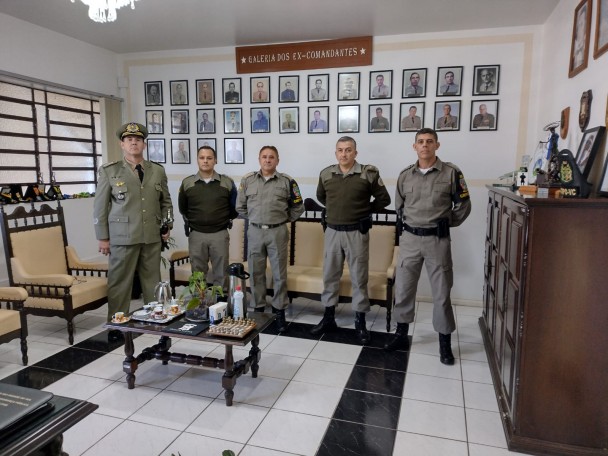 Apresentação do Major Laudemir