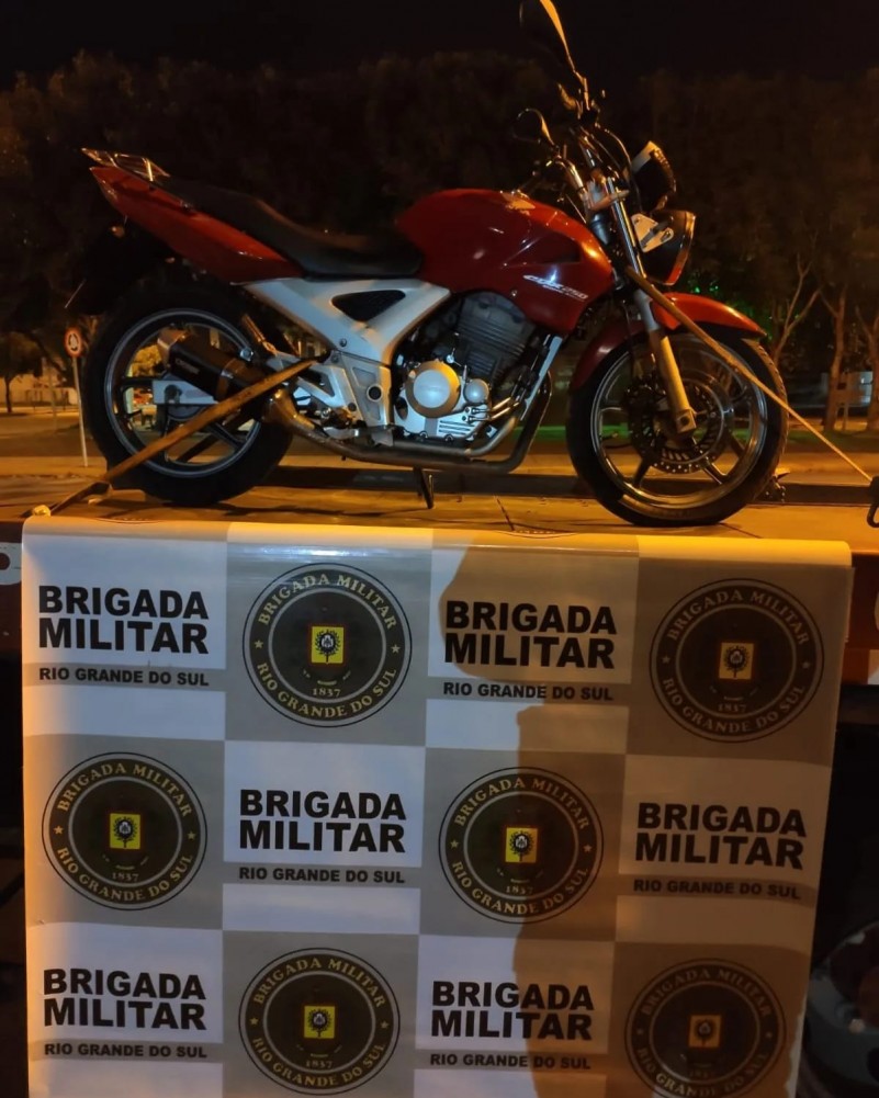BM prende homem por porte ilegal de arma em Xangri-lá após roubos em Capão da Canoa