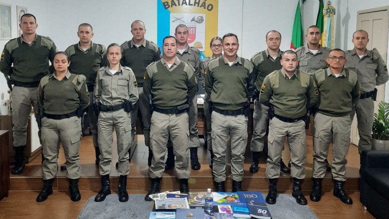 policiais militares