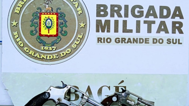 Armas apreendida em Bag&eacute; 