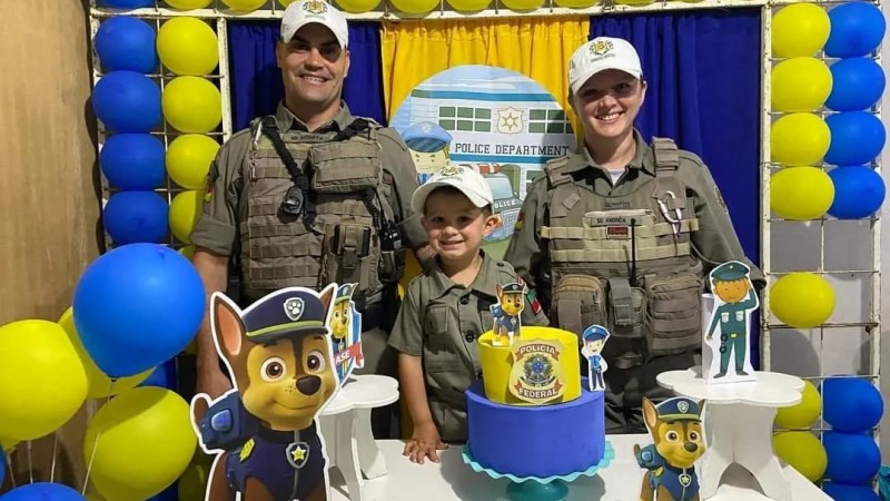 ANIVERS&Aacute;RIO MENINO HENRIQUE