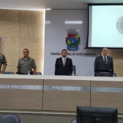 mesa de autoridades