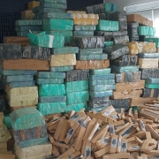 BM apreende grande quantidade de drogas