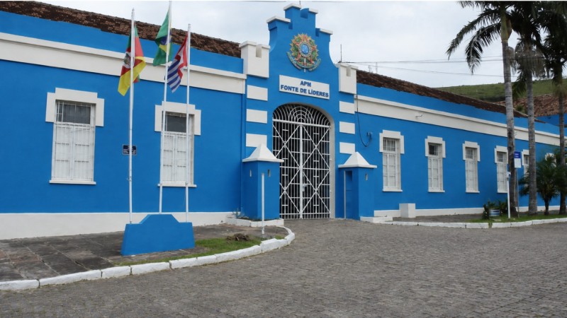 Academia de Pol&iacute;cia Militar